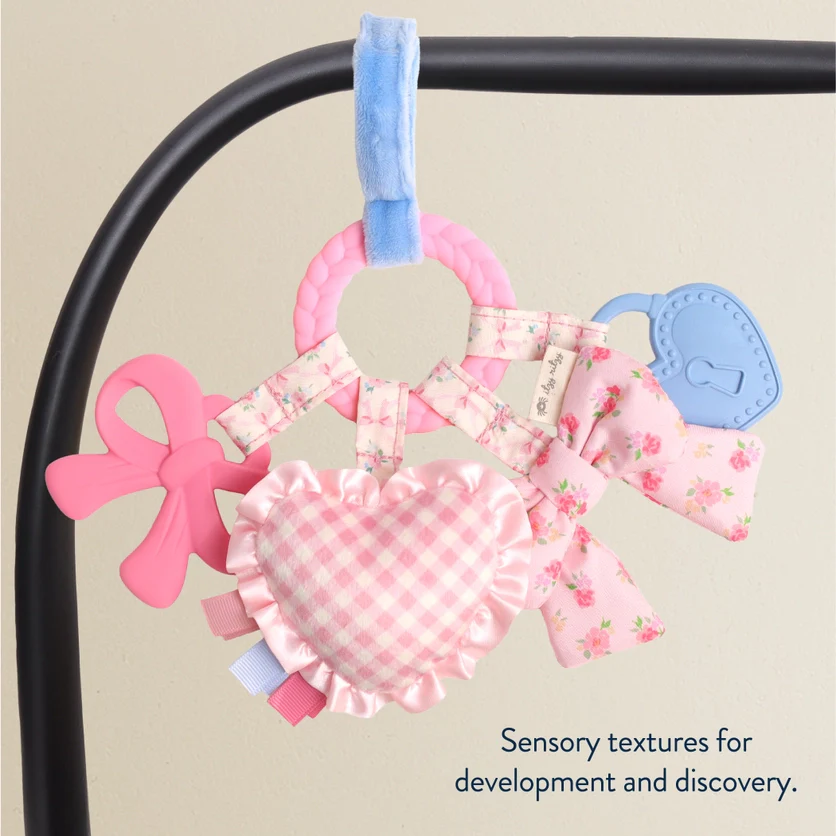Bow Bitzy Busy Ring - Image 3