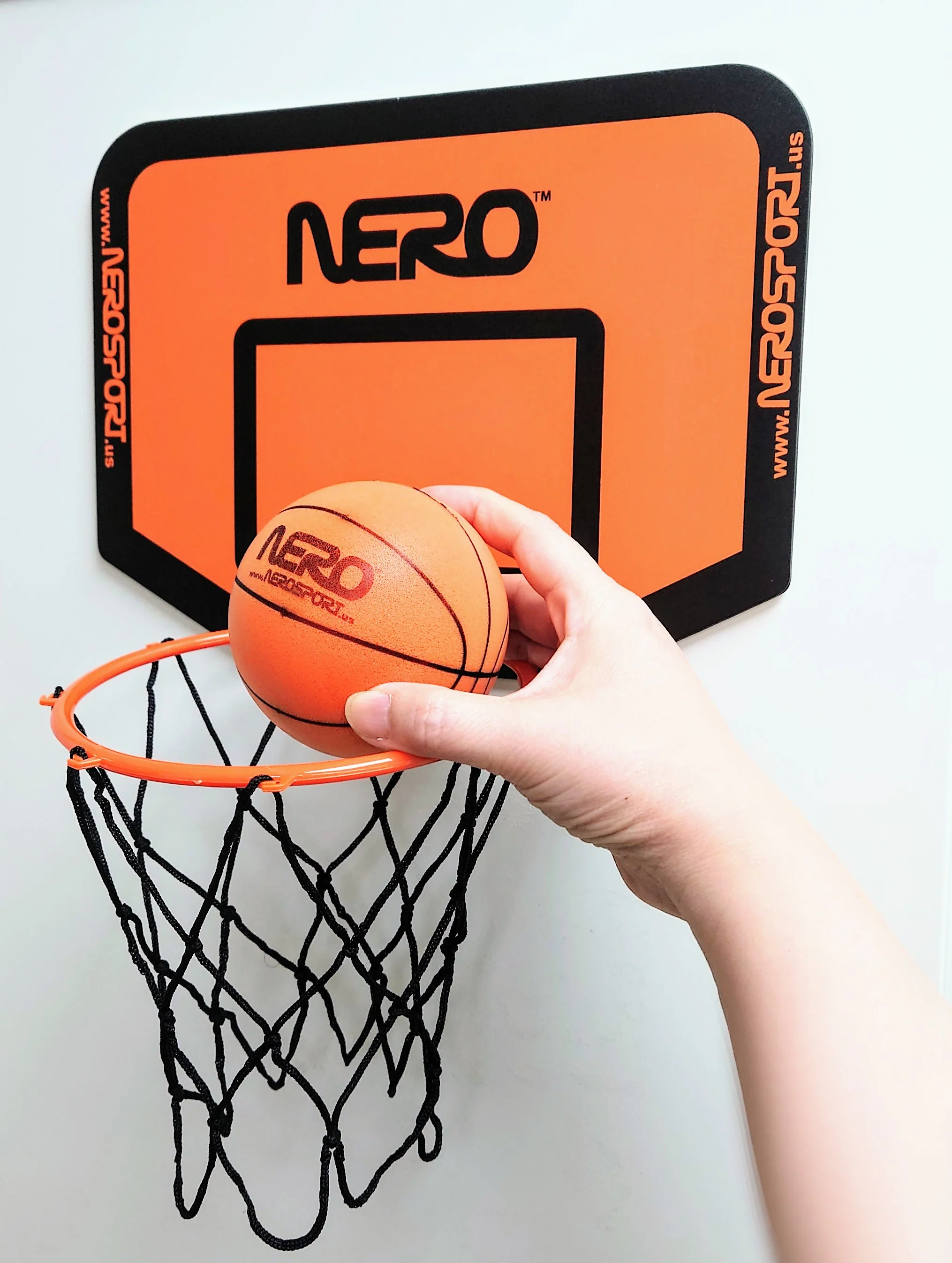 Incredible B-Ball Mini Hoop & Ball - Image 2